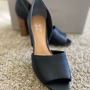 FRANCO SARTO - Black Leather Open Toe Chunky Heel